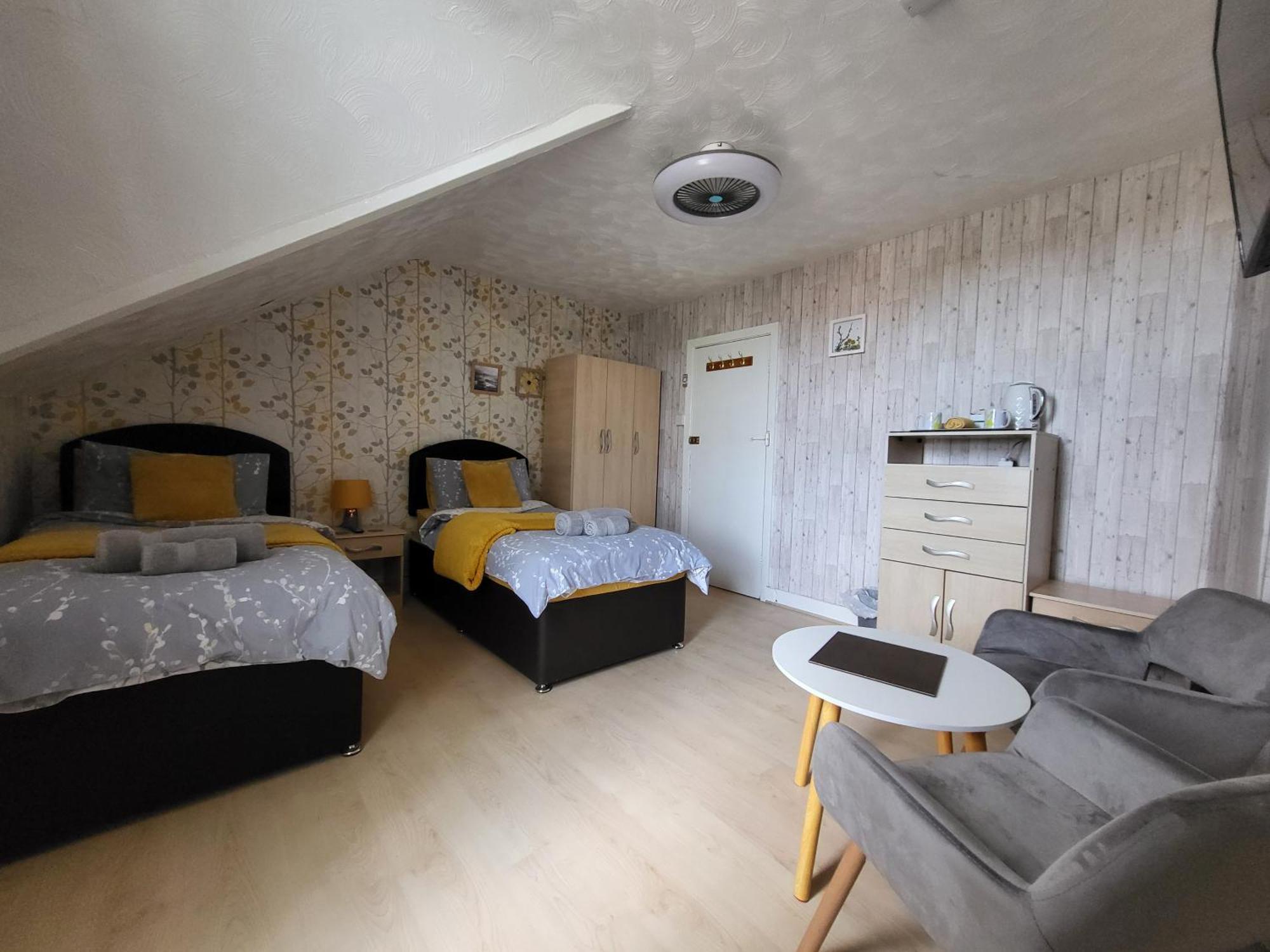 Daffodil Guest House Файли Екстериор снимка